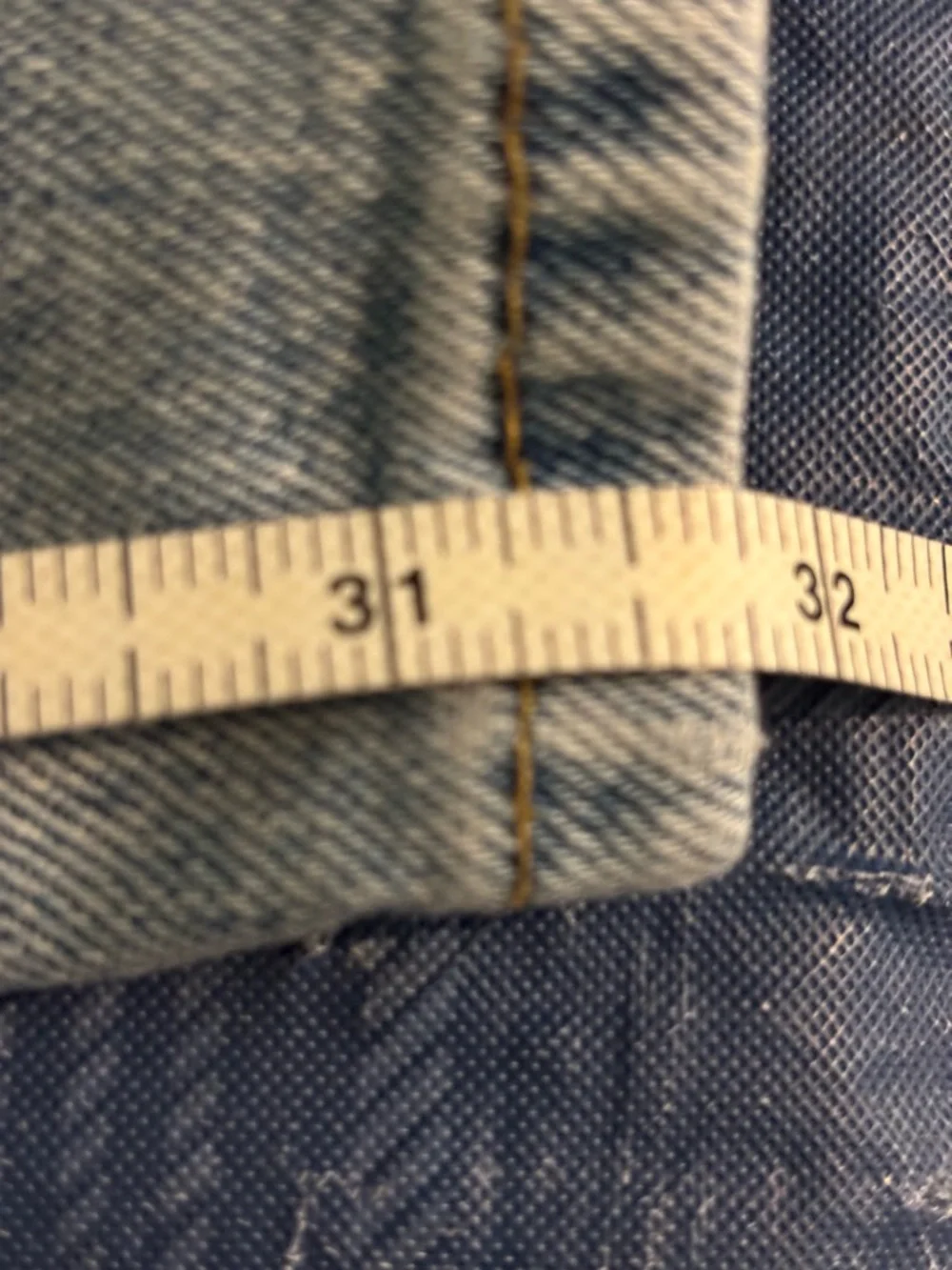 Levi's 514 Mens Sz 29x32 Straight‎ Leg Slim Fit Cotton Elastane Light Wash
